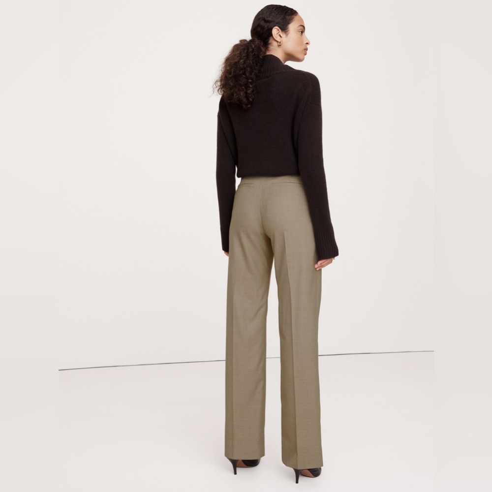 Banana Republic High-Rise Modern Straight Lightweight Wool Flannel Pants - Picture 4 of 8